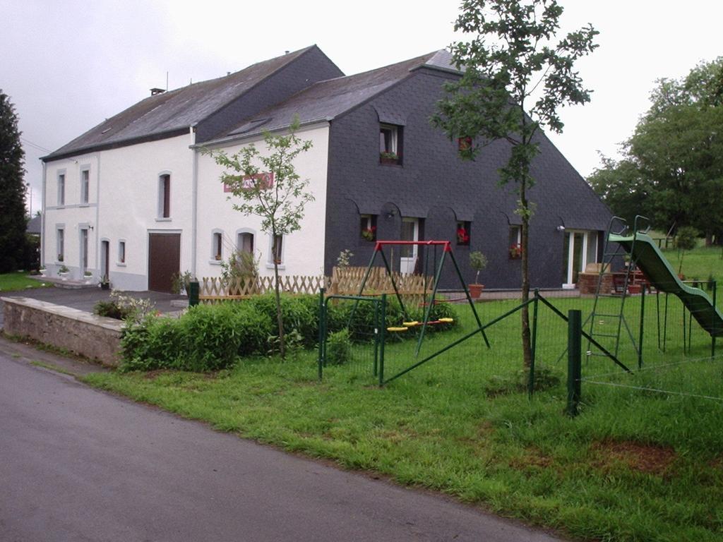 Gites "Les Framboisiers" Neufchâteau Exteriér fotografie